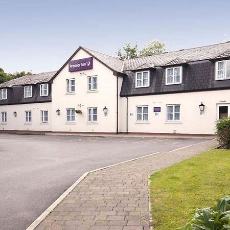 Premier Inn Manchester - Handforth Exterior photo